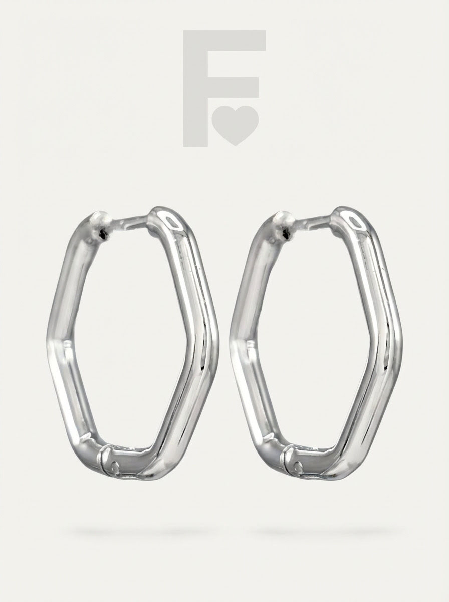 HexaGlow: Brillo hexagonal para un look moderno.