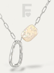 Detalle collar nácar natural FLORYNATA, formas orgánicas, acero quirúrgico 316L, colgante Nacaré, detalle joya