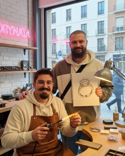 Firefly_Gemini Flash_Estos dos c (1)